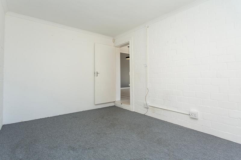 4 Bedroom Property for Sale in Normandie Western Cape